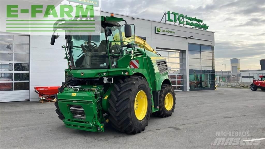John Deere 8500i Självgående fälthackar