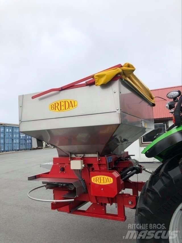 Bredal F2 WS 3000 Mineralgödselspridare