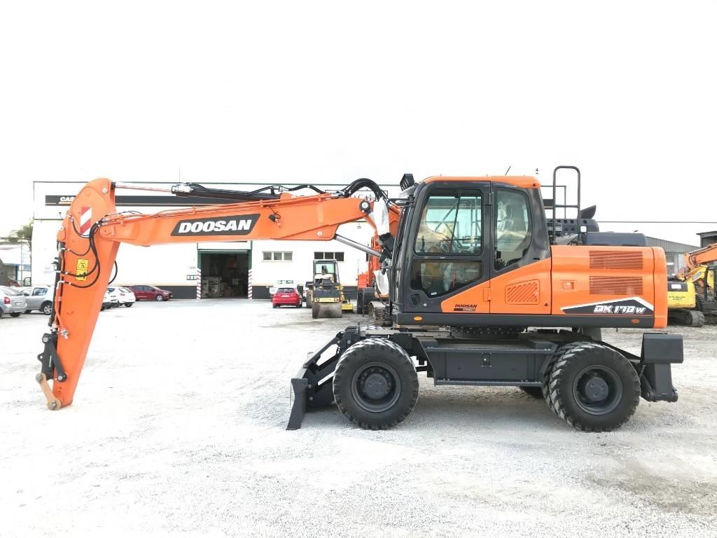Develon DX 170 W-7 Hjulgrävare