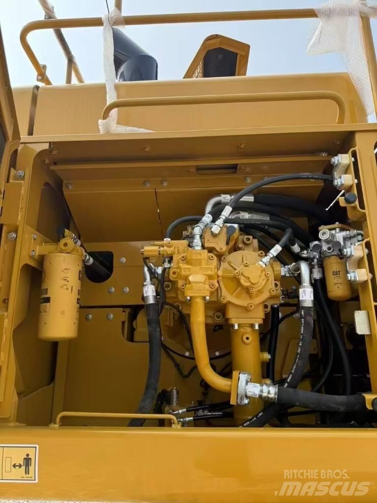 CAT 349 D L Bandgrävare