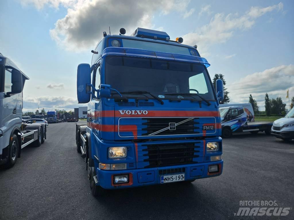Volvo FM12 420 8x2 Lastväxlare med kabellift