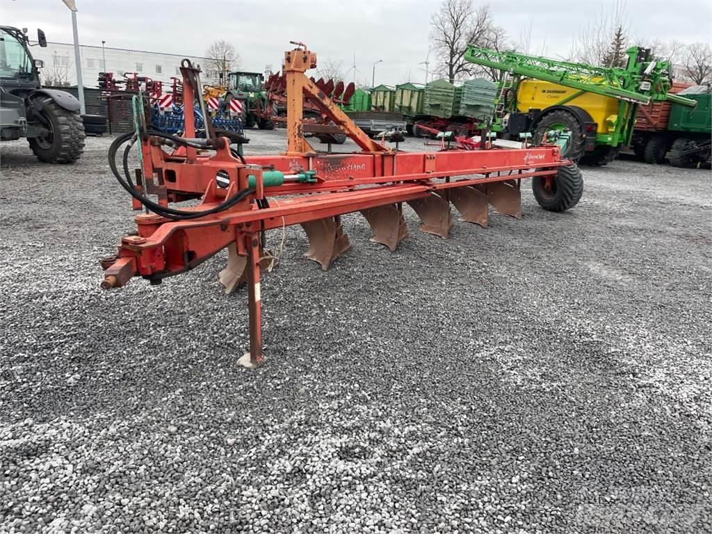 Kverneland BB 100 Plogar
