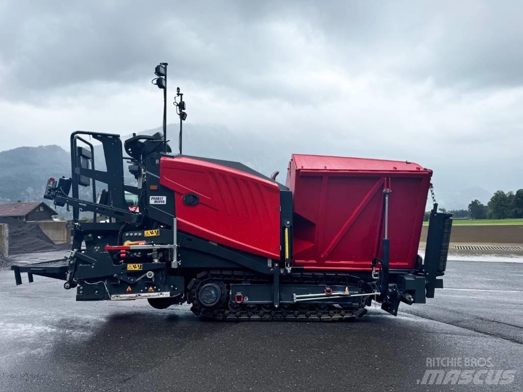 Bomag BF200C-2 Asfaltsläggningsmaskiner