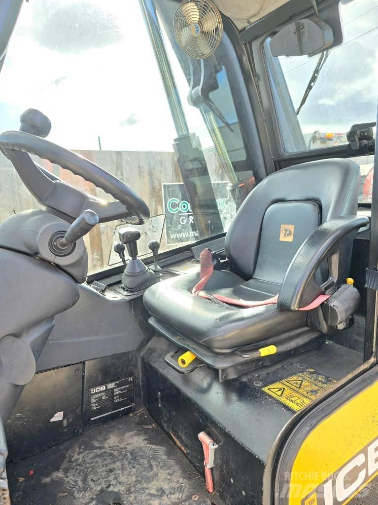 JCB TLT 30 G Gasolmotviktstruckar