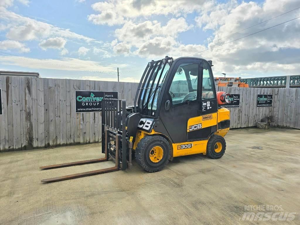 JCB TLT 30 G Gasolmotviktstruckar