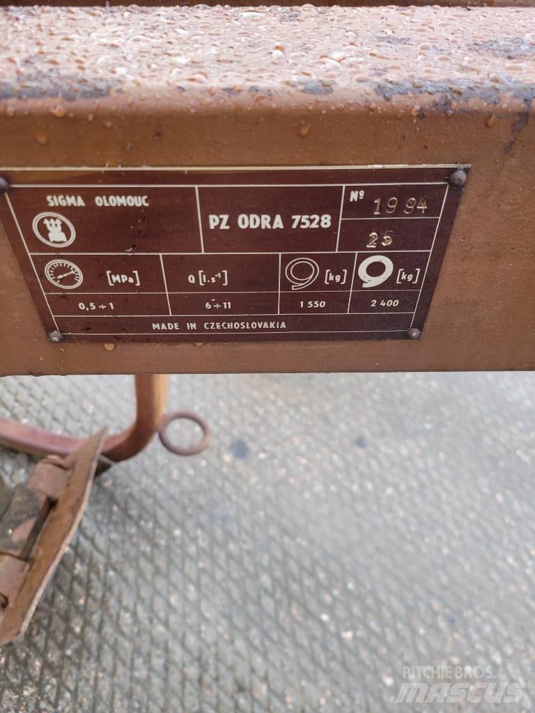 Odra 7528 Bevattningsutrustning