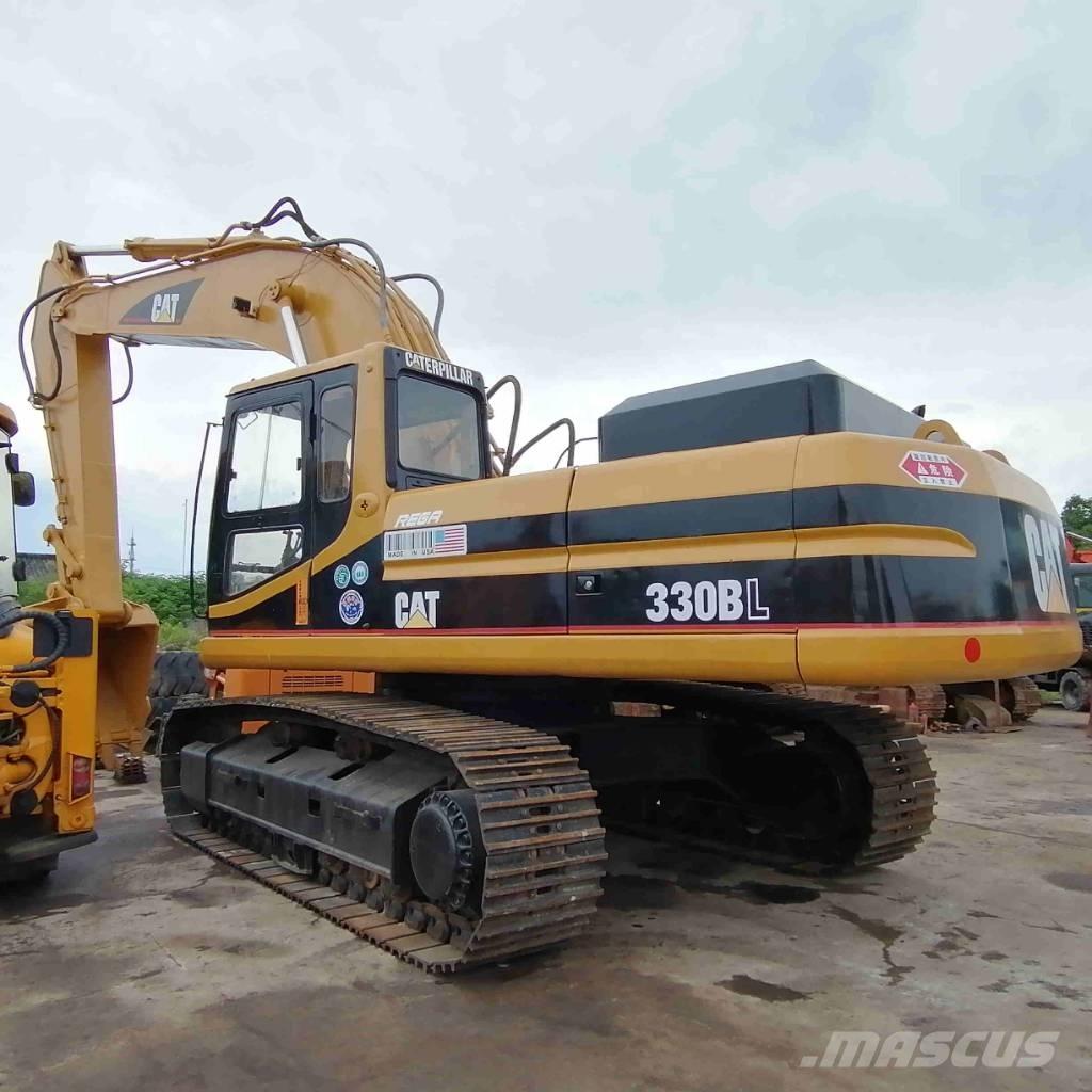 CAT 330 B L Bandgrävare