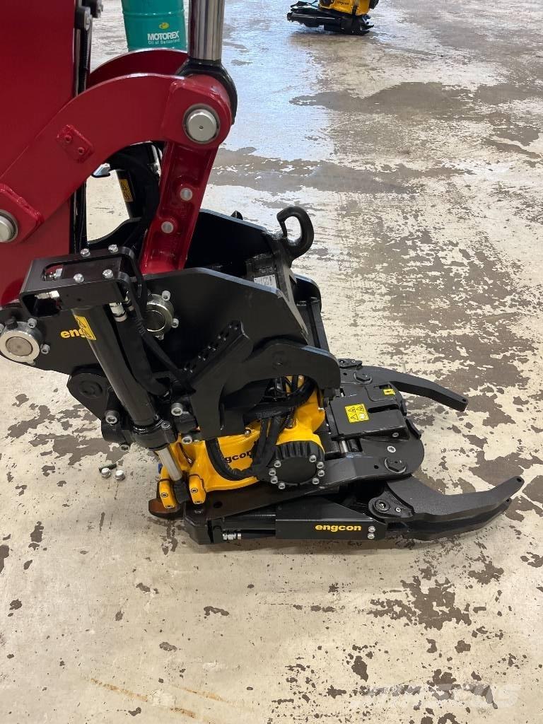Yanmar B 95 W Hjulgrävare