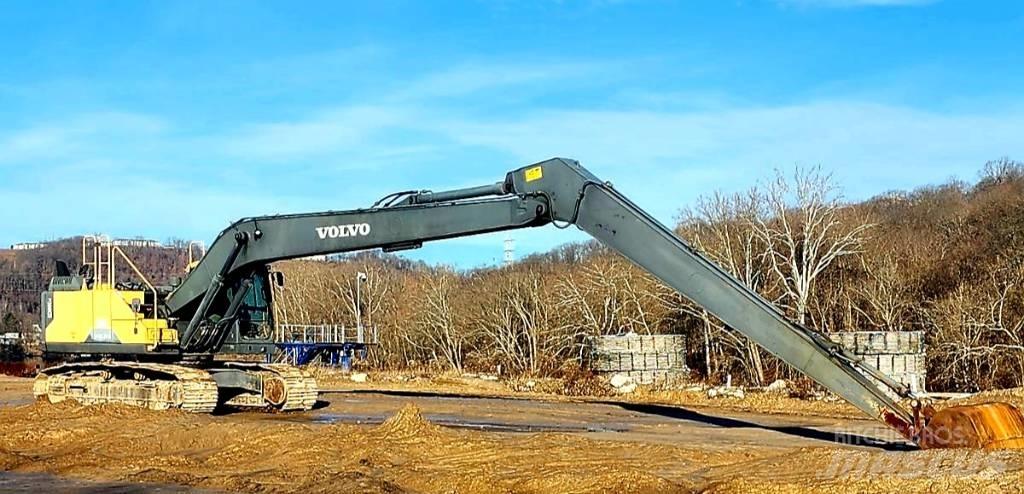 Volvo EC300ELR Bandgrävare