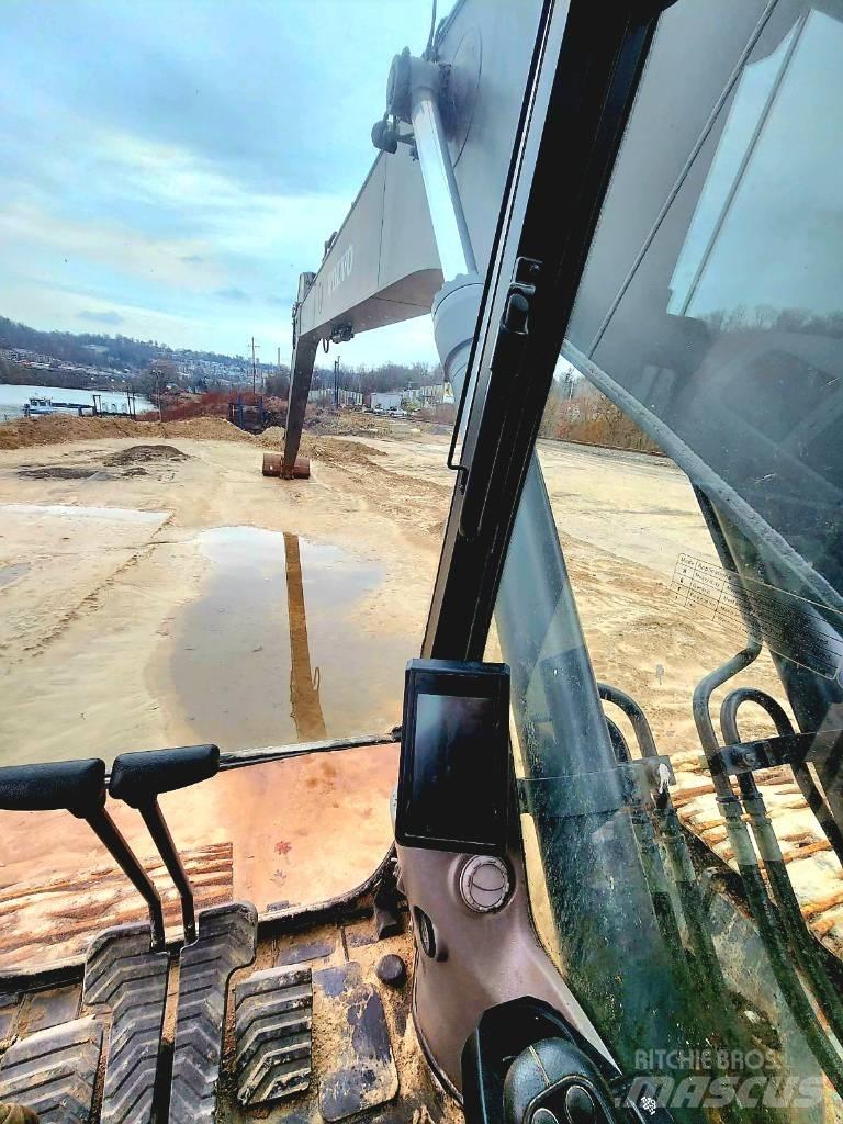 Volvo EC300ELR Bandgrävare