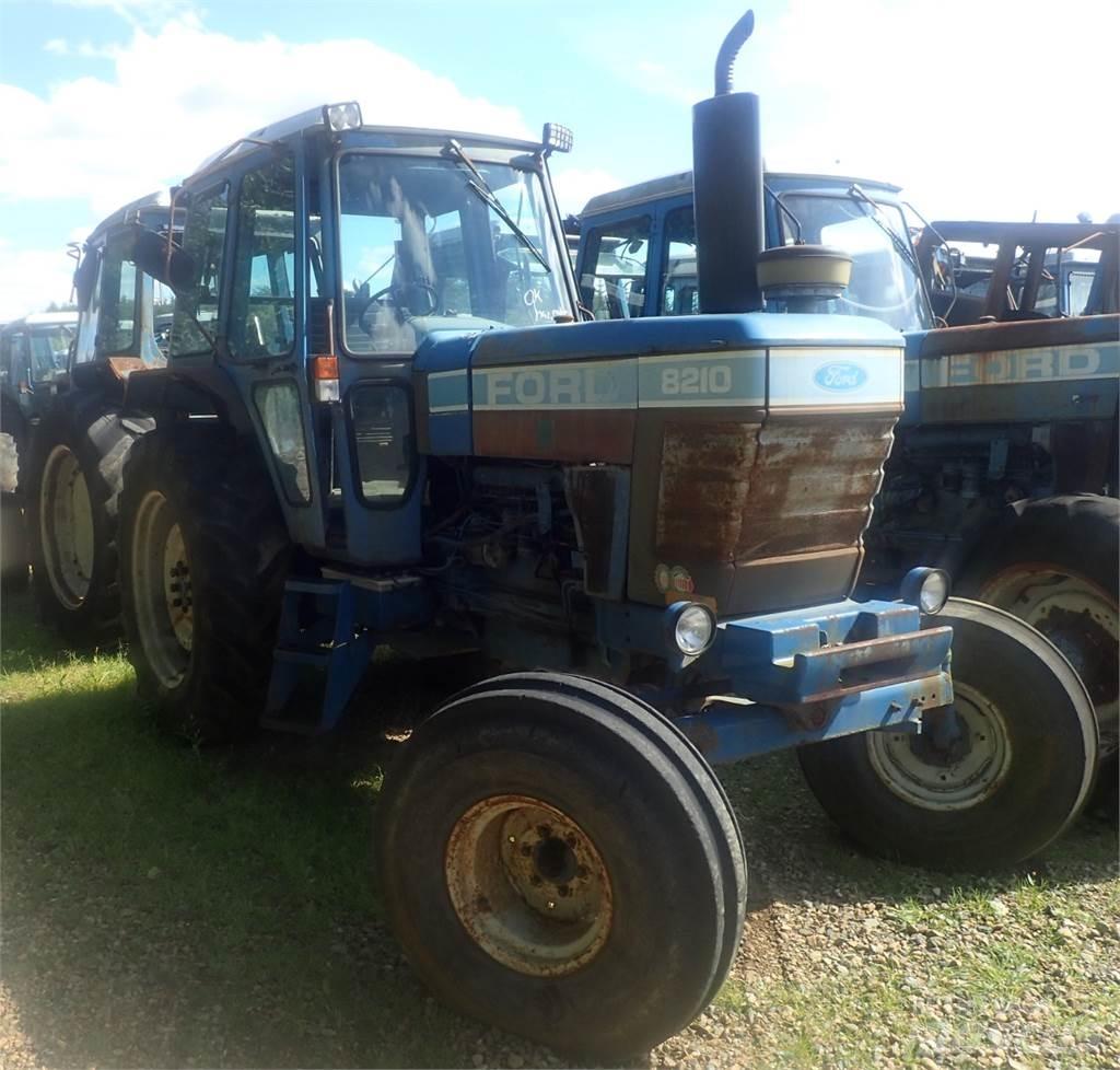 Ford 8210 Traktorer