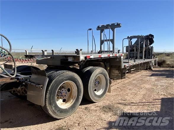 Transcraft  Låg lastande semi trailer