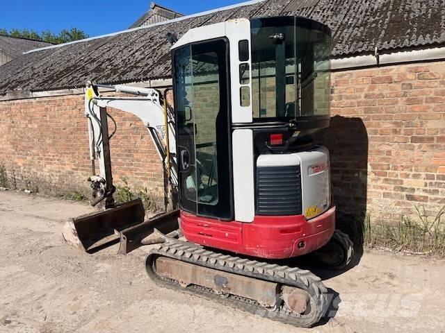 Takeuchi TB 23 R Minigrävare < 7t