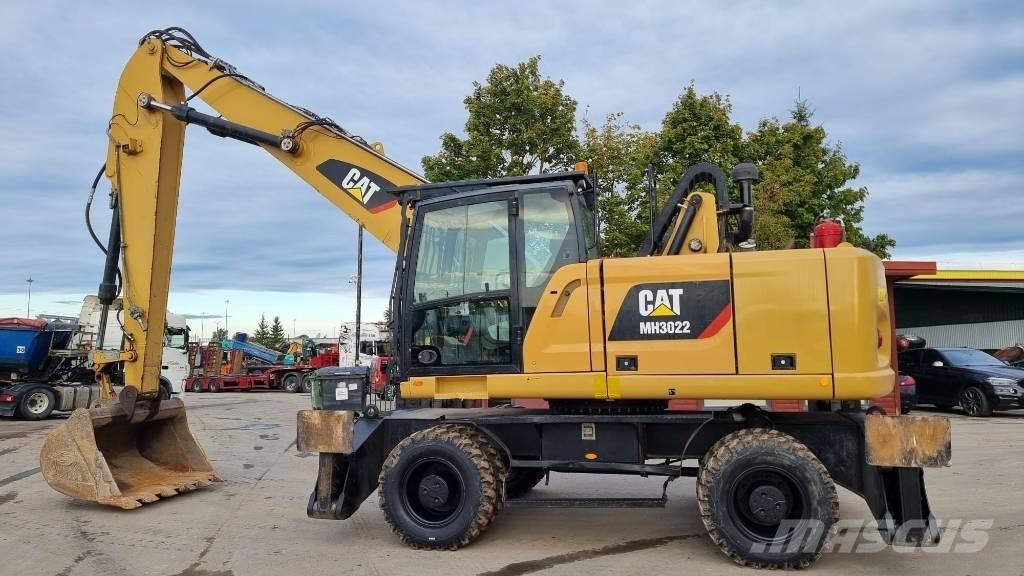 CAT MH 3022 Avfalls / industri hantering