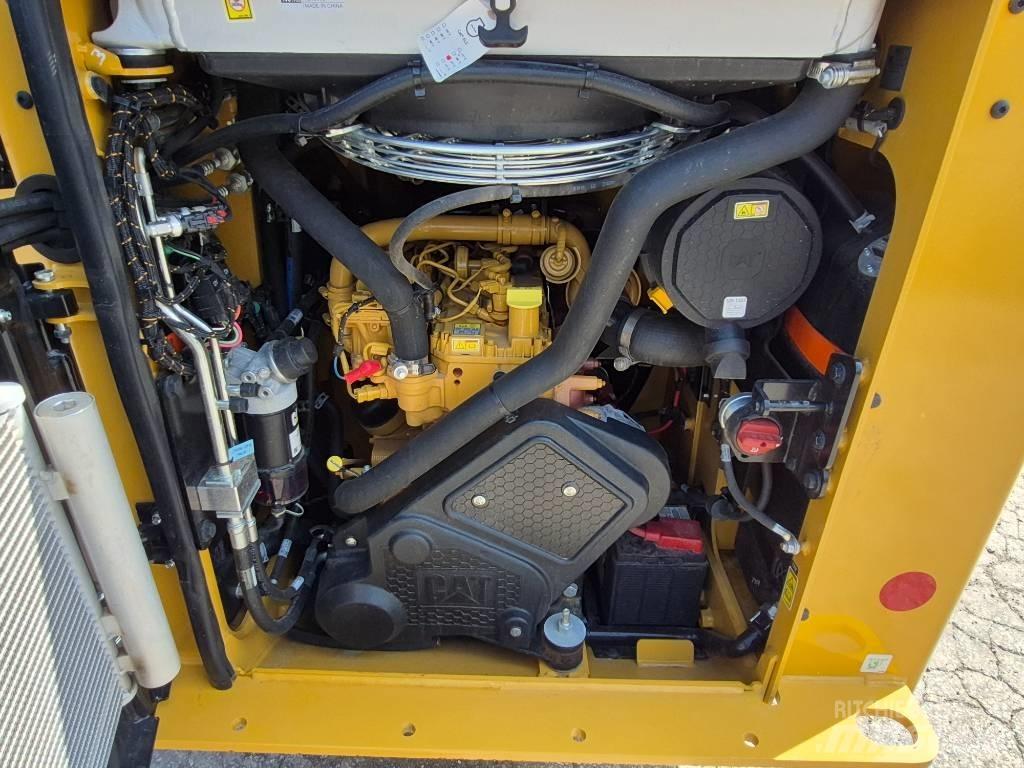 CAT 255 Kompaktlastare