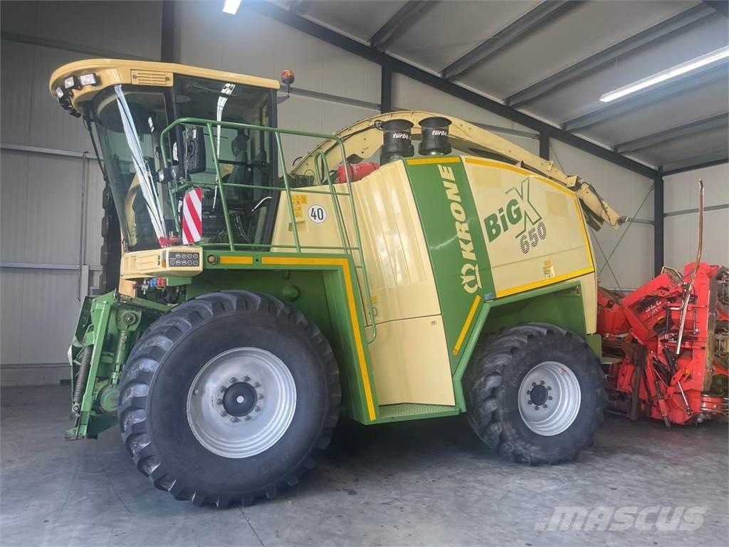 Krone BIG X 650 Självgående fälthackar