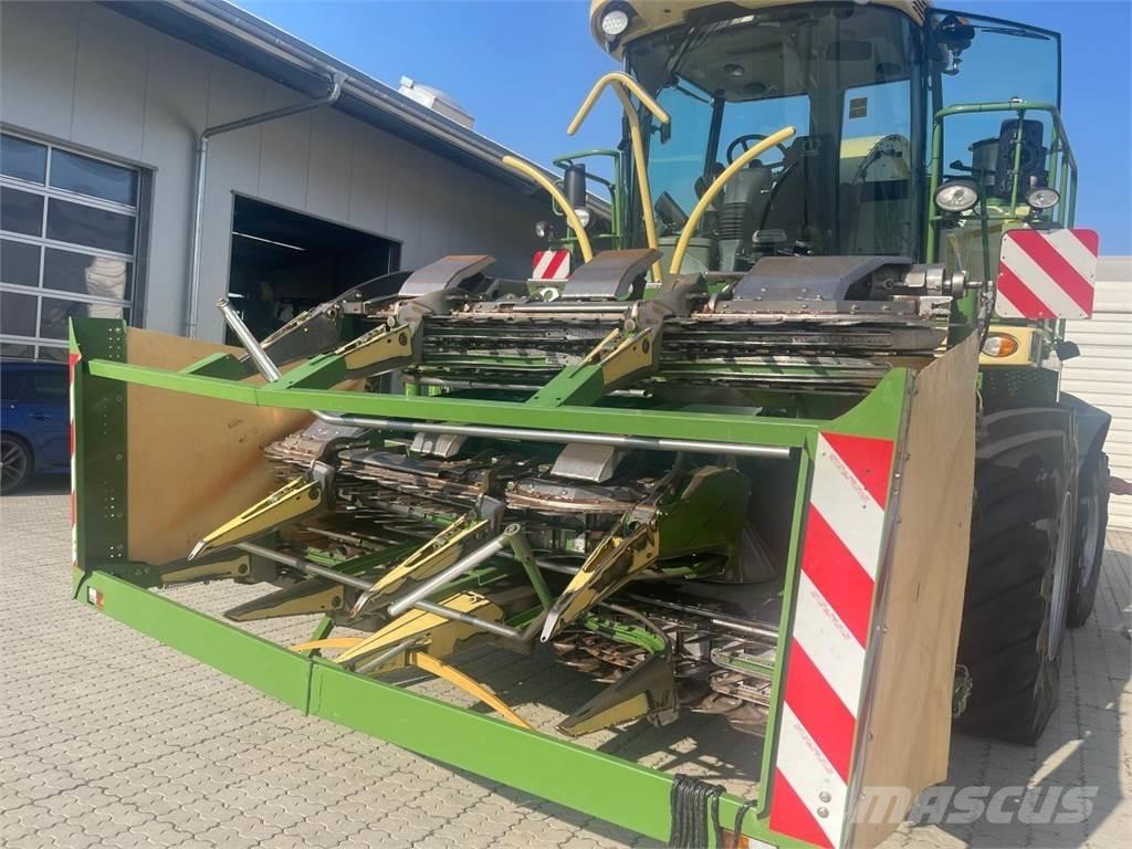 Krone BIG X 650 Självgående fälthackar