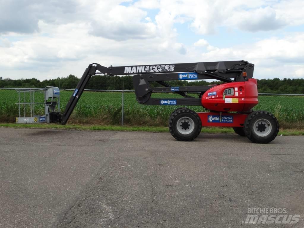 Manitou 200 ATJ Bomliftar