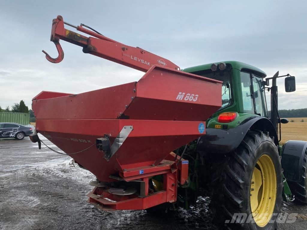 Kuhn M863 Mineralgödselspridare