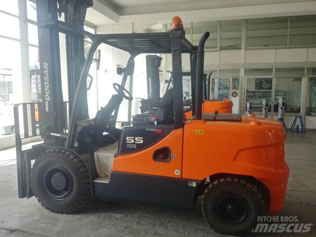 Doosan D55 SC-5 Dieselmotviktstruckar