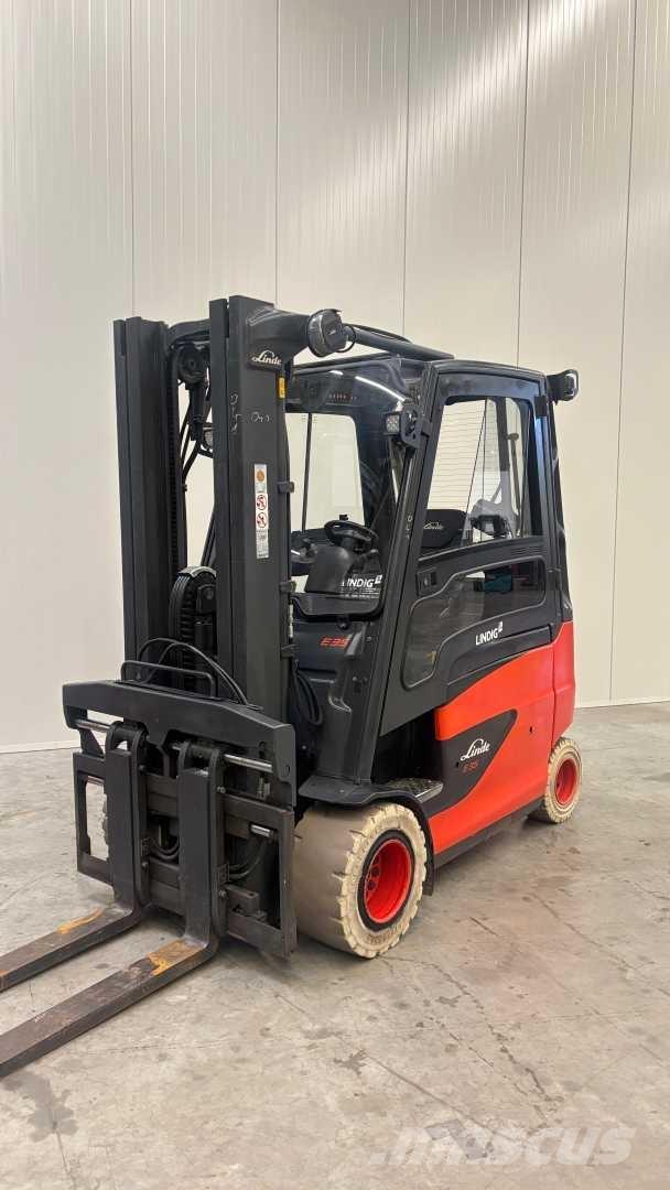 Linde E35HL Elmotviktstruckar