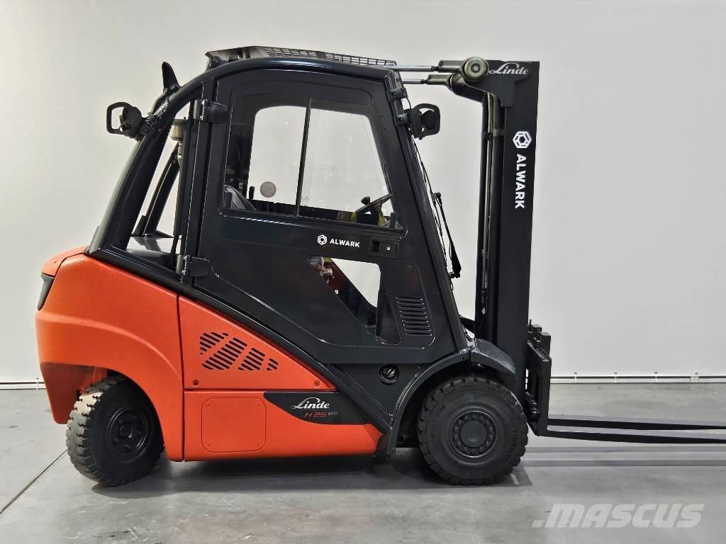 Linde H25D Dieselmotviktstruckar
