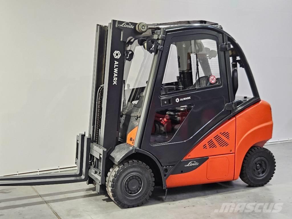 Linde H25D Dieselmotviktstruckar