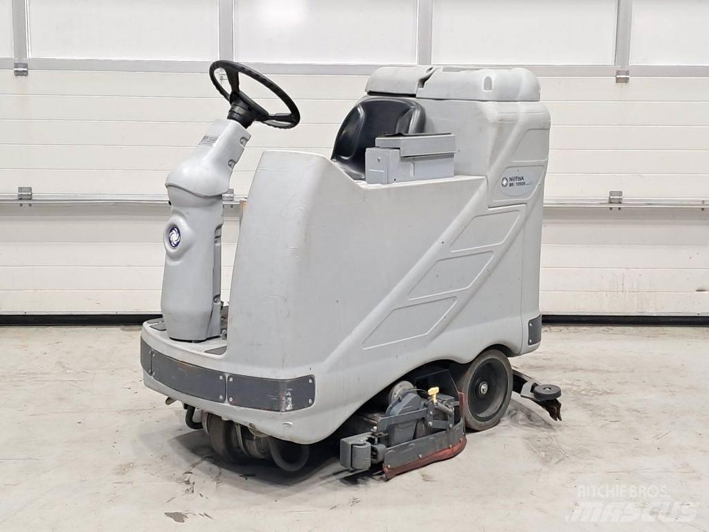 Nilfisk BR1050CS Inomhus sopmaskiner