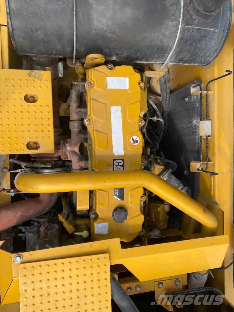 CAT 336 Bandgrävare