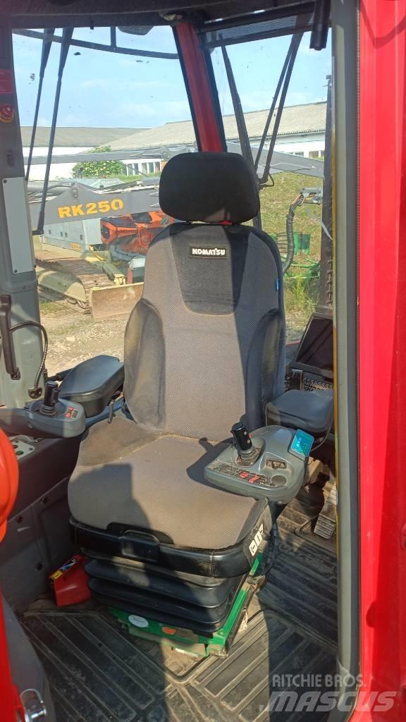 Komatsu 875 Skotare