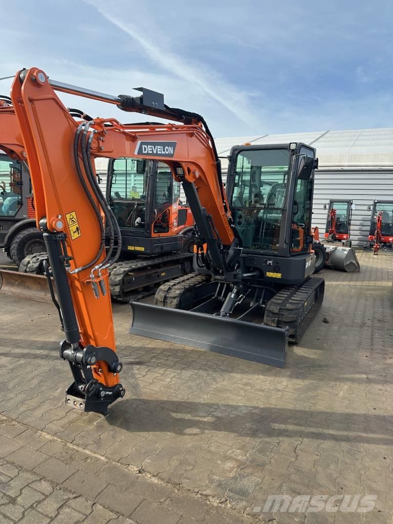 Develon DX 63-7 Minigrävare < 7t