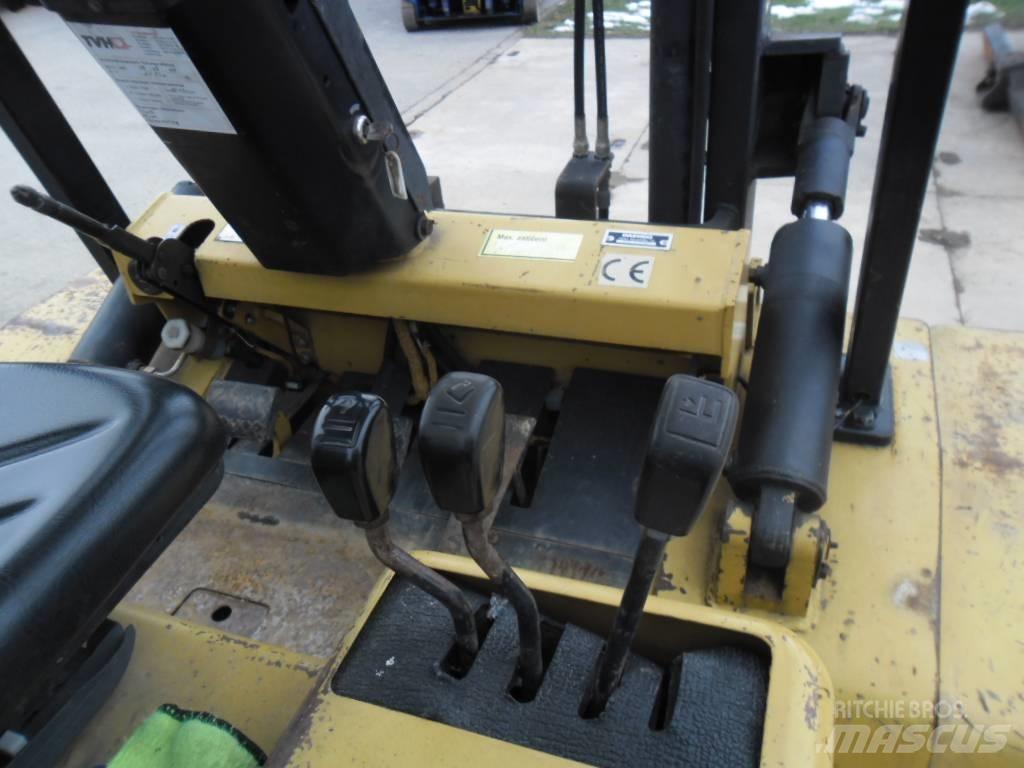 Daewoo Doosan D 40S Dieselmotviktstruckar