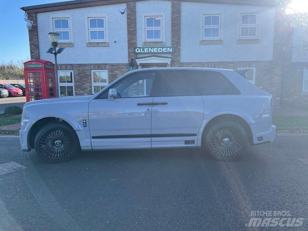 Rolls Royce Cullinan Personbilar