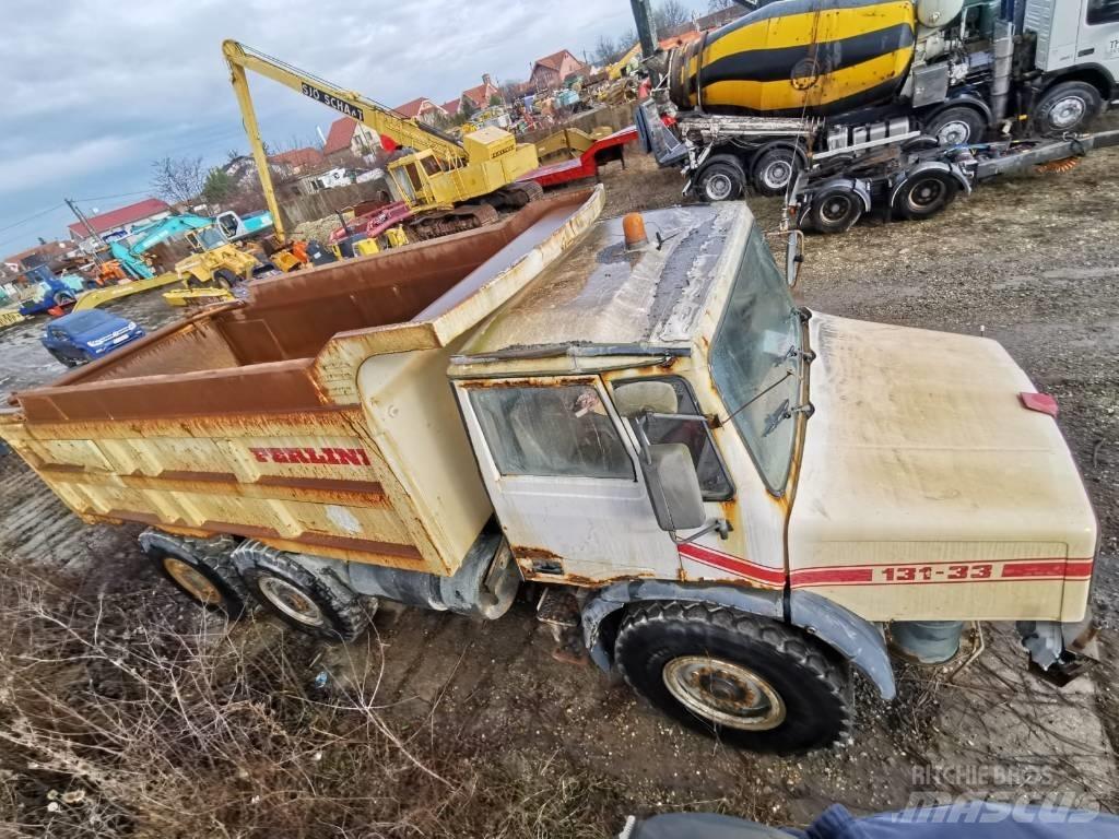 Perlini 131-33 Gruvtruck