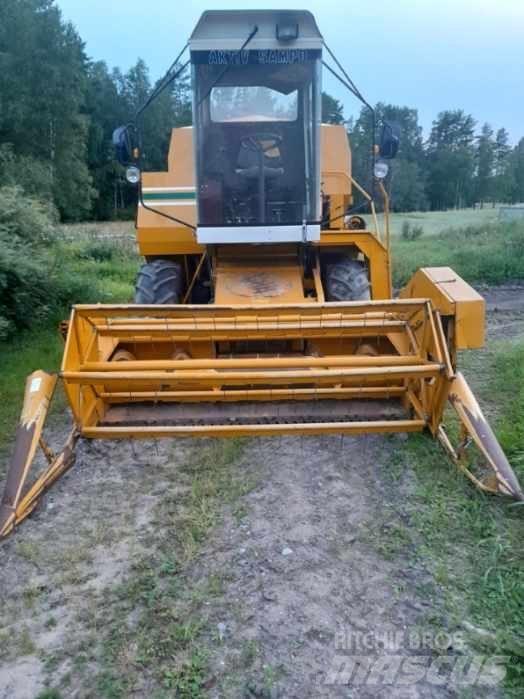 Sampo 580 Skördetröskor