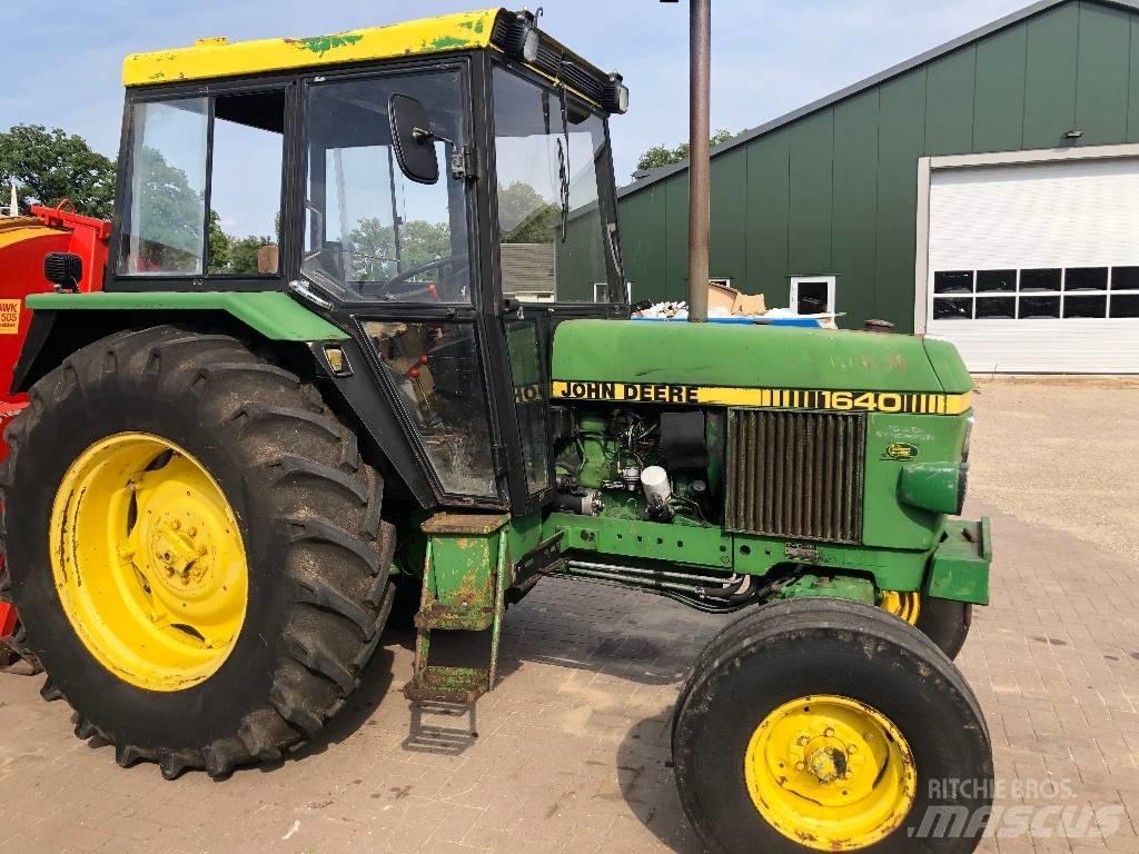 John Deere 1640 Traktorer