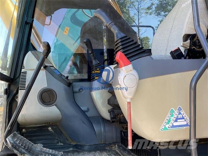Komatsu PC 210 LC Bandgrävare