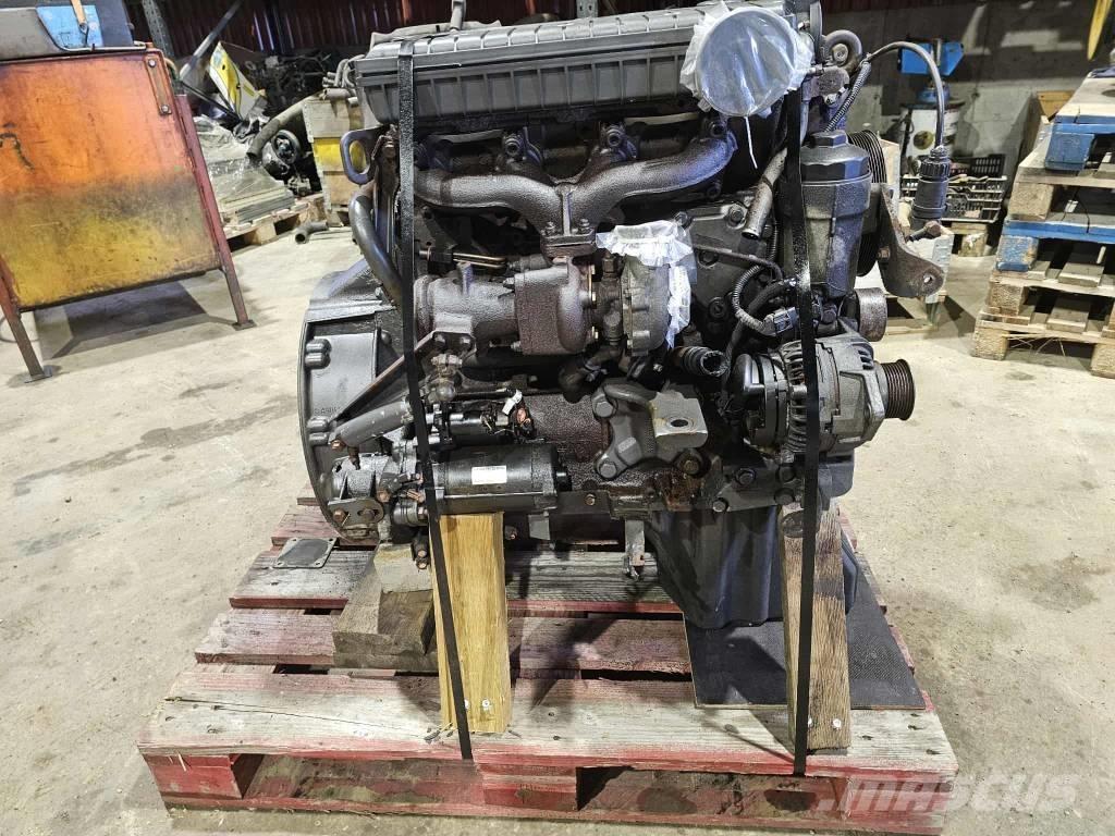 Mercedes-Benz LA904 Motorer