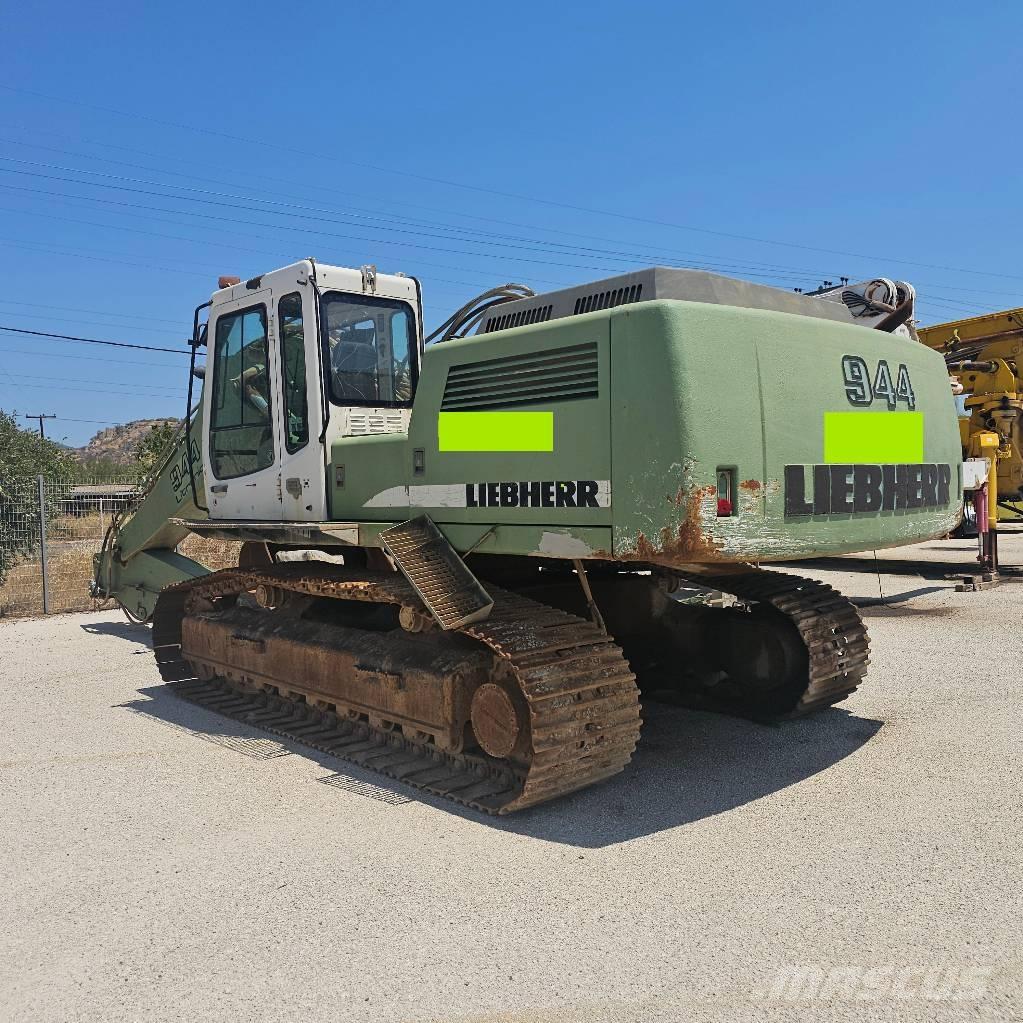 Liebherr 944 Bandgrävare