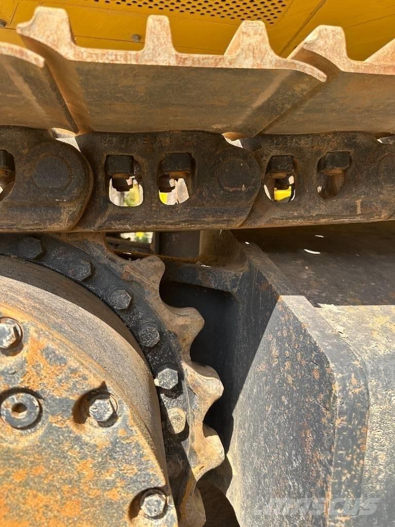 Komatsu PC 400-8 Bandgrävare