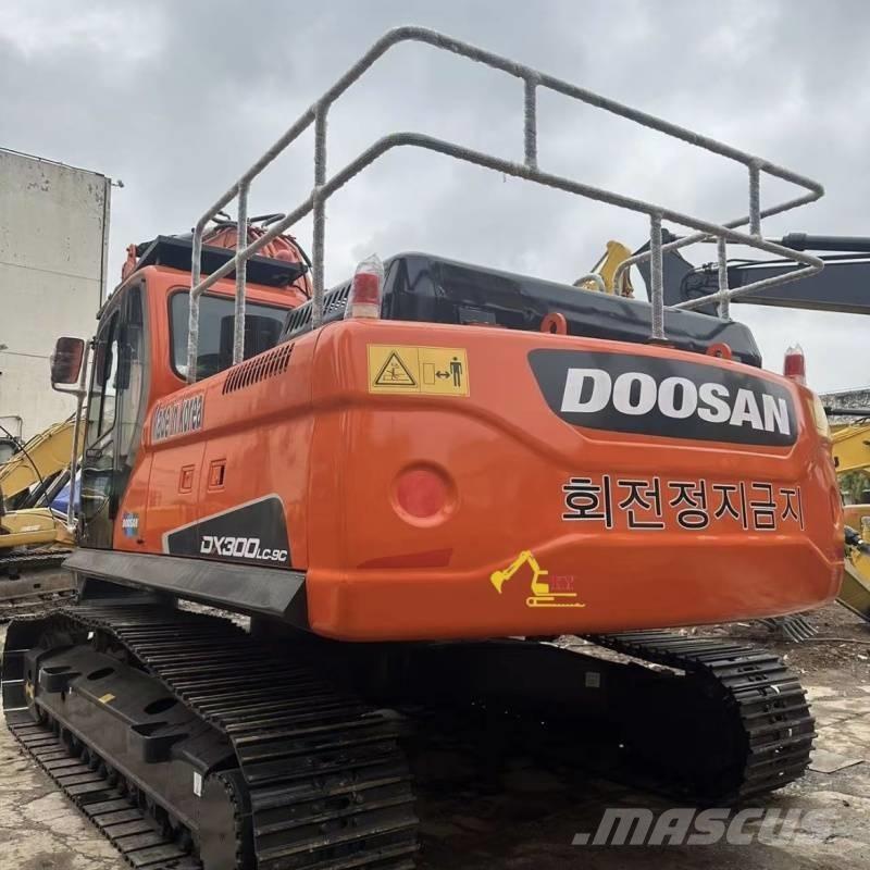 Doosan 300-9c Bandgrävare