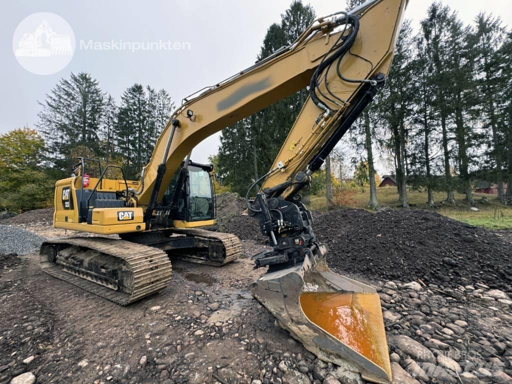 CAT 323 Bandgrävare