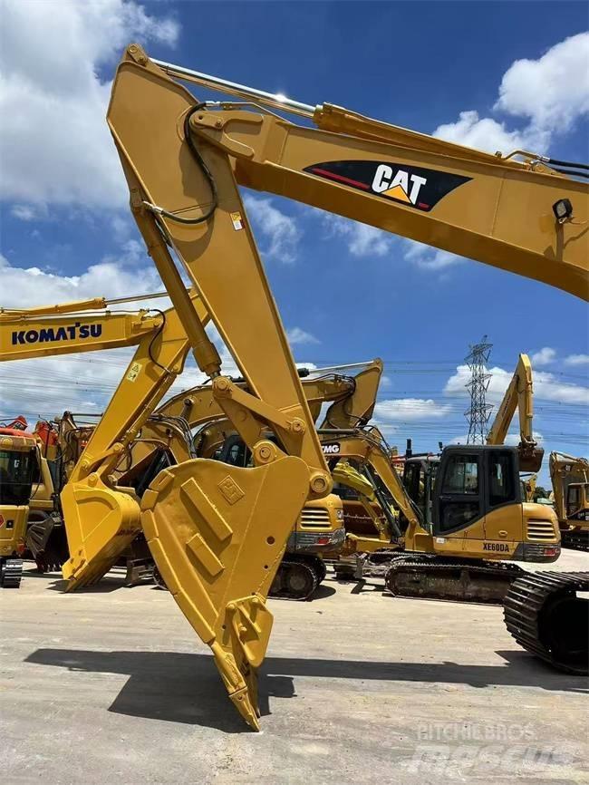 CAT 325 CL Bandgrävare