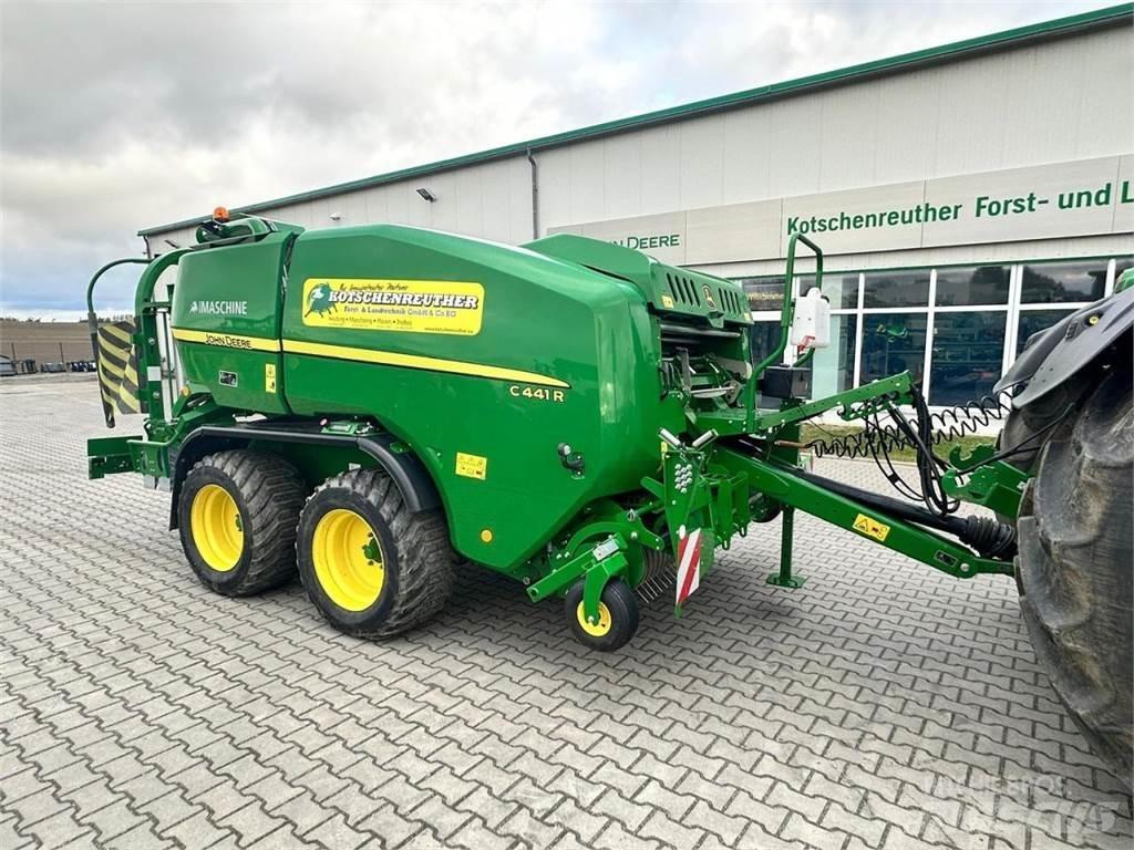 John Deere C441R Rundbalspressar