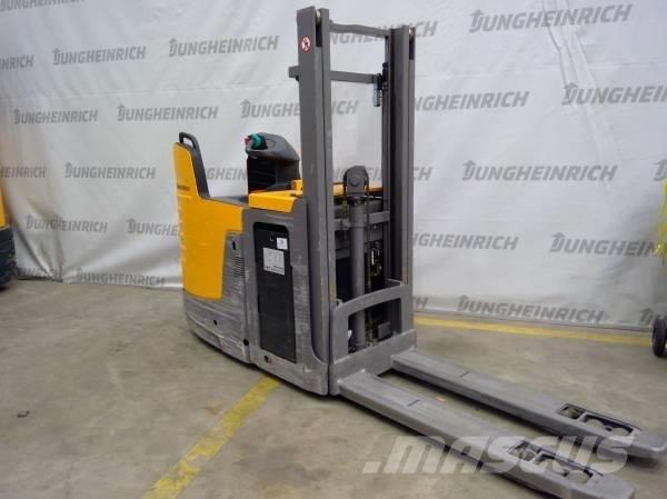 Jungheinrich ERD 220 Staplare