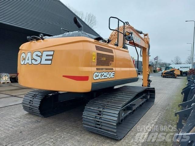 CASE CX250E Bandgrävare
