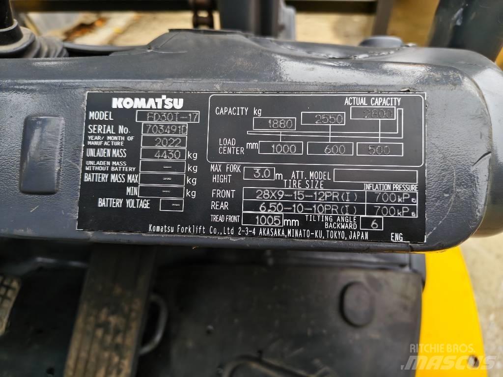 Komatsu 30 Dieselmotviktstruckar