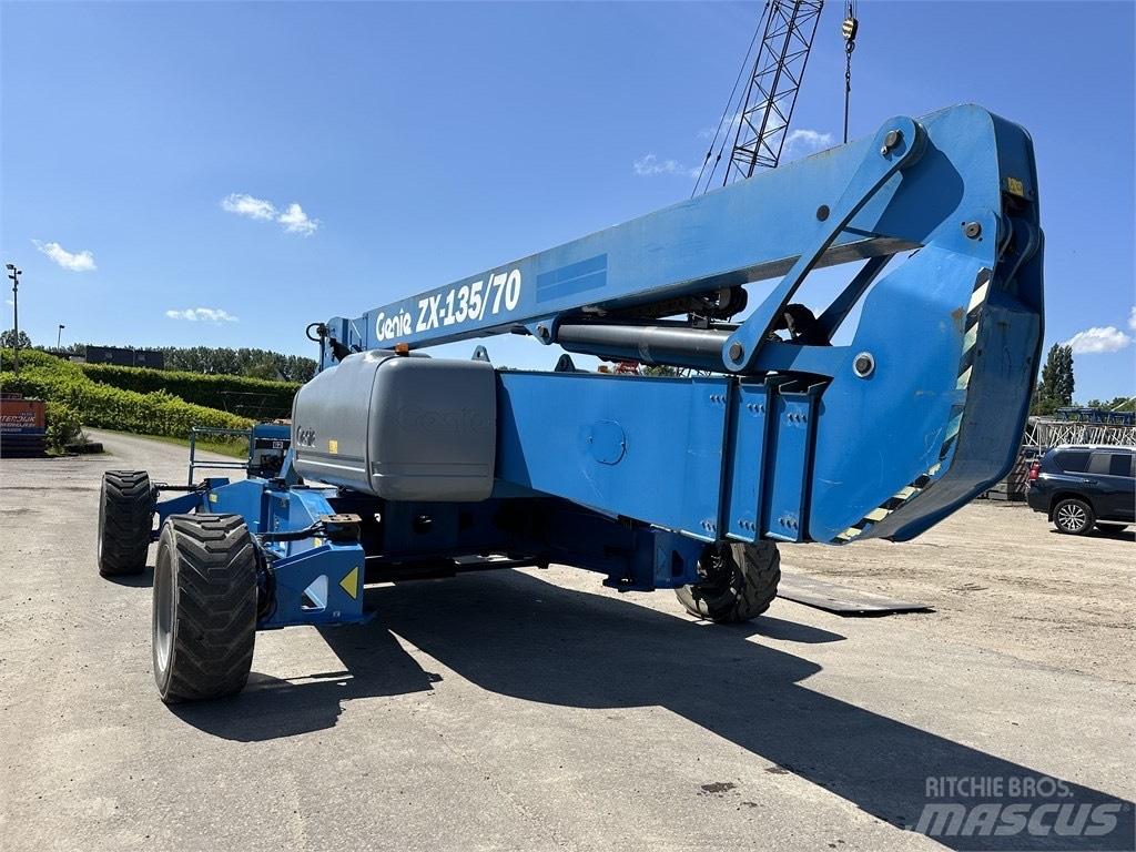 Genie ZX 135/70 Bomliftar