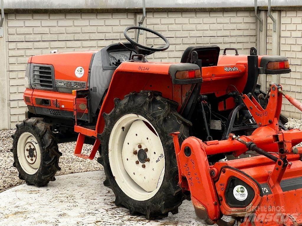 Kubota GL200 Traktorer