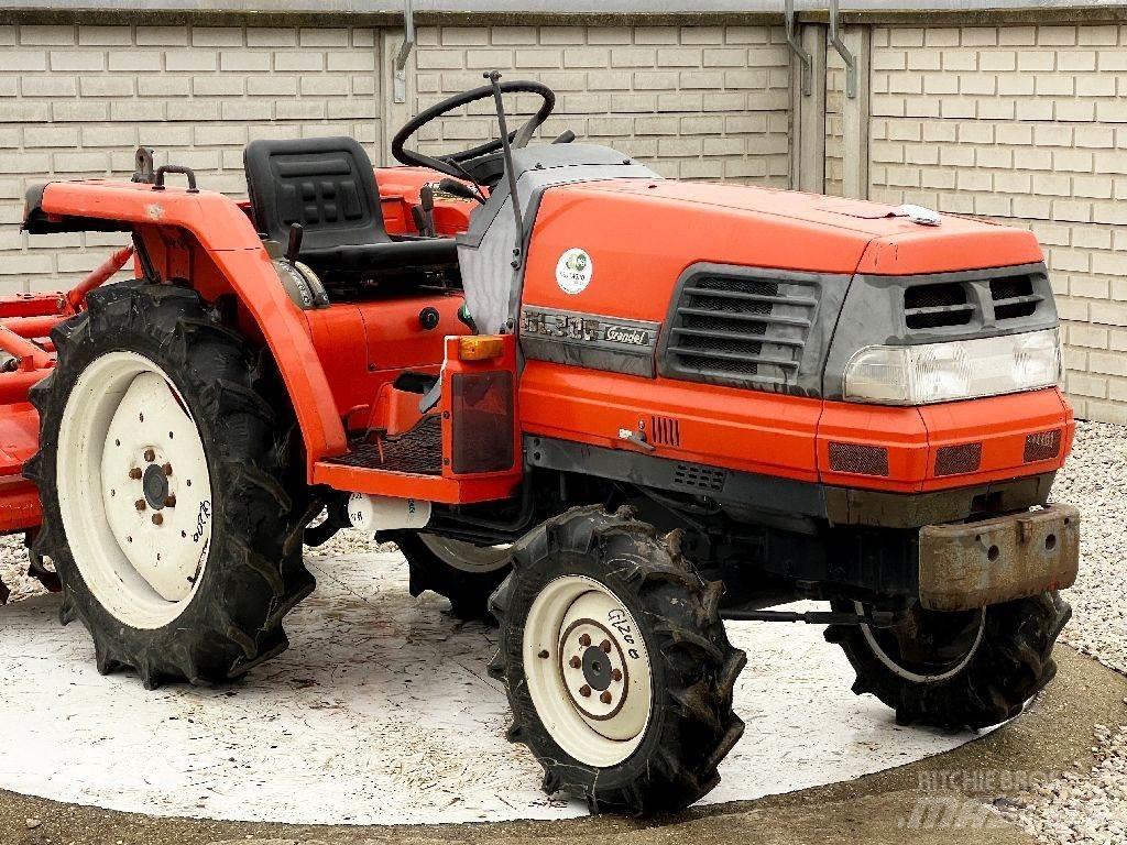 Kubota GL200 Traktorer